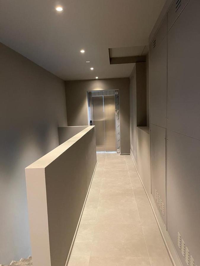 Imhome - Abruzzi Apartment Milan